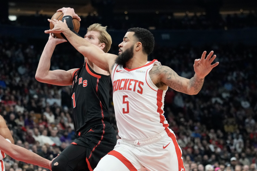 鹈鹕完胜尼克斯，范弗利特点燃赛场