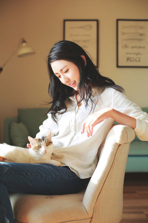 从红牌到舞台，当封锁成为另一种出界